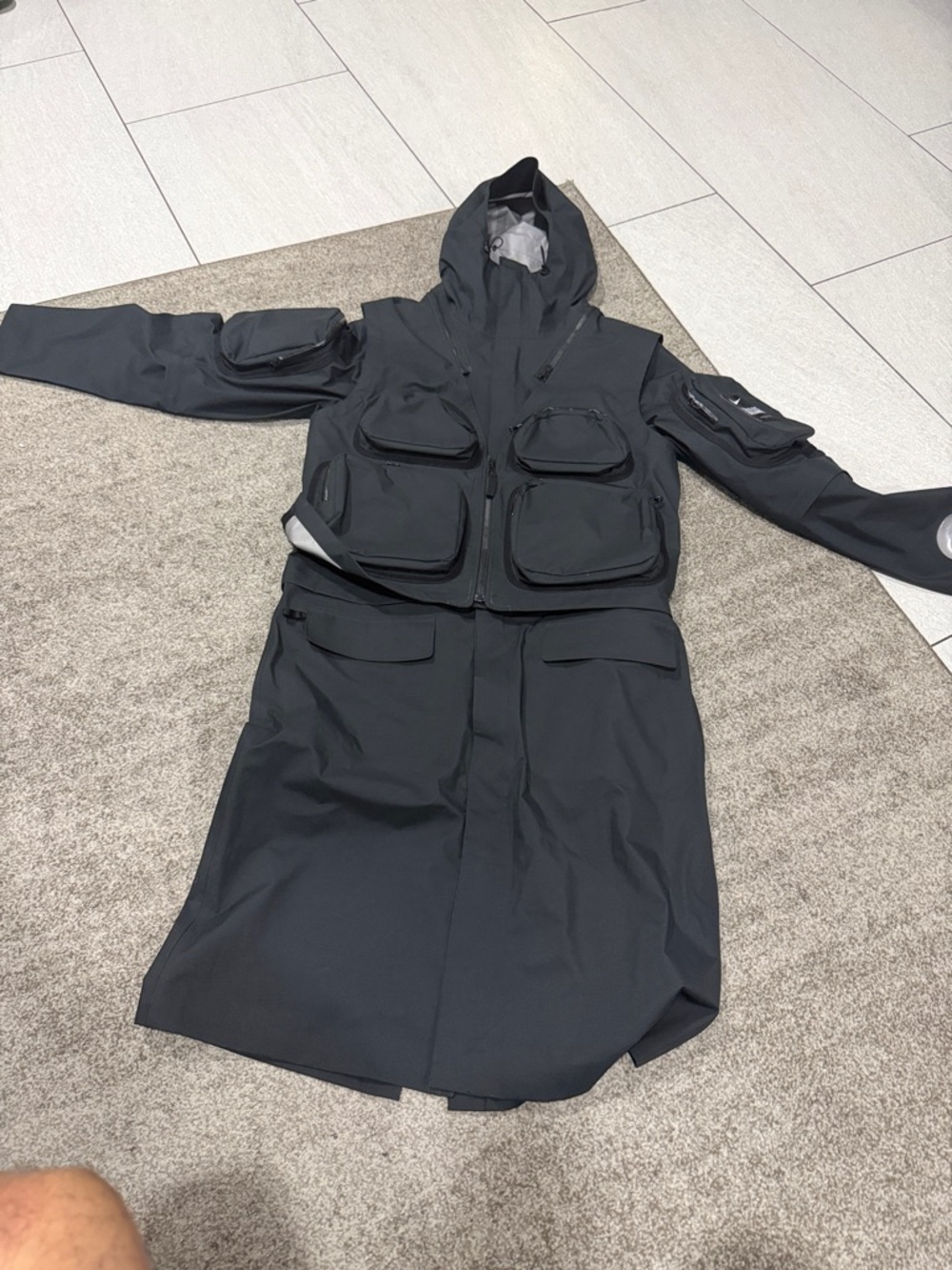 Nike Black Tactical Hooded Utility Jacket with Multiple Pockets